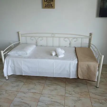 Geomar House 2 Sky And View Perama (Corfu)