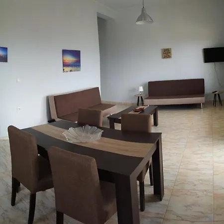 Geomar House 2 Sky And View Apartament