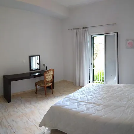 Geomar House 2 Sky And View